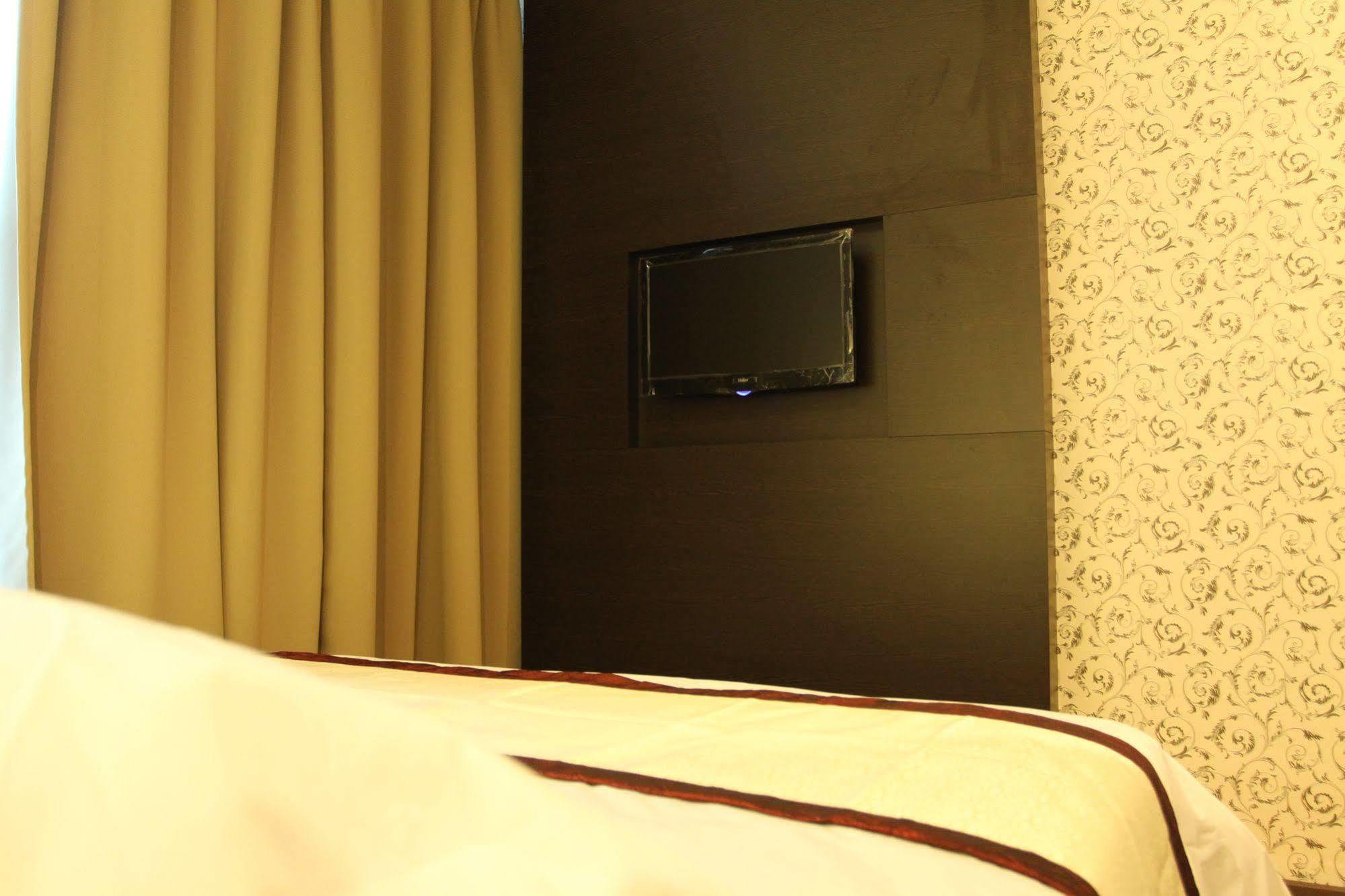 Wf Hotel Johor Bahru Zewnętrze zdjęcie